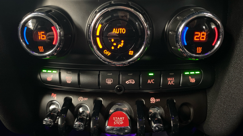 MINI Hatchback 1.5 Cooper Exclusive II 3dr Petrol Hatchback